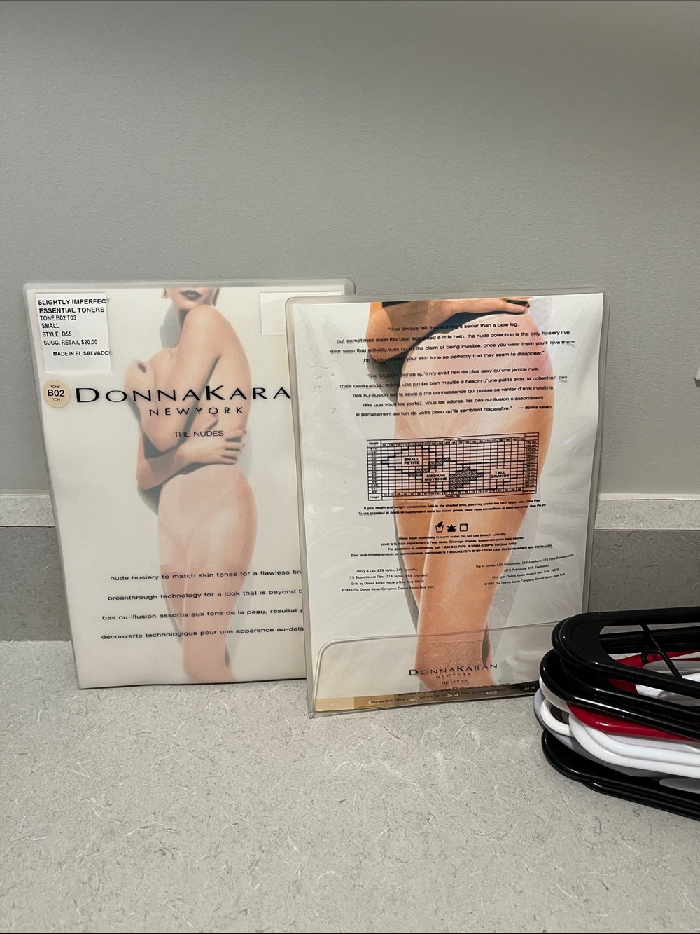 Donna Karan Sheer Hosiery in Nude Tone B02